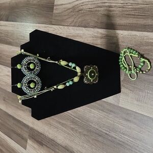 Beaded Statement Necklace Oversized Pendant Matching Bracelets and Earrings Boho